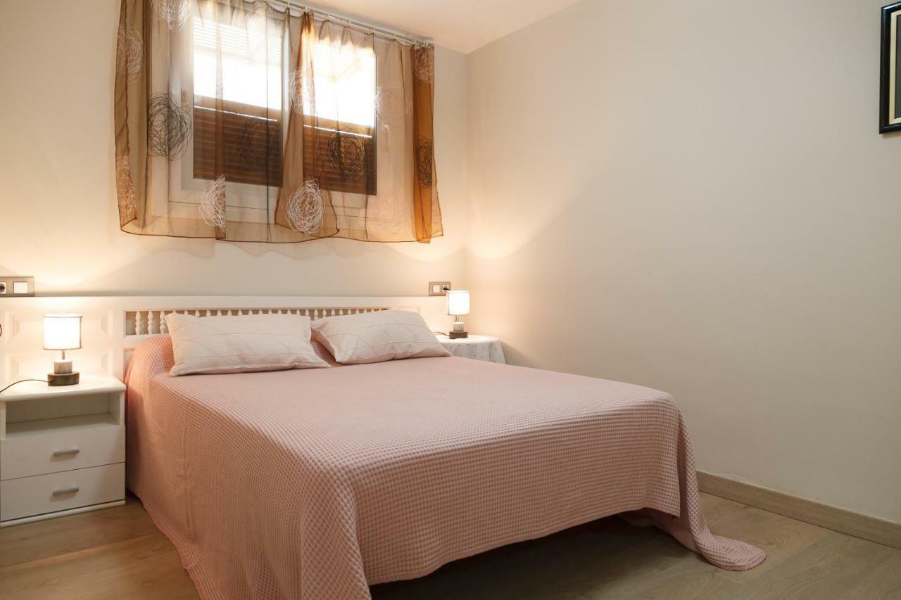 Uhc Acantilados Family Apartments サロウ エクステリア 写真